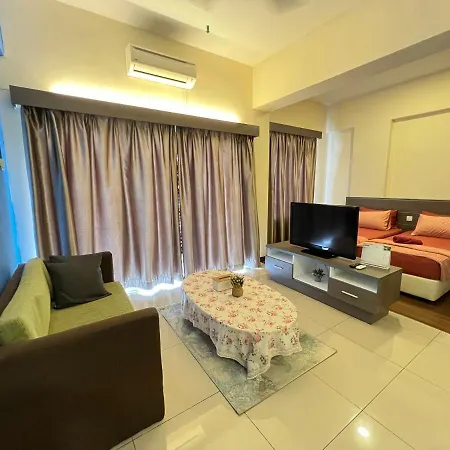 Homestay B-Lagoon Ayer Keroh Melaka By Allieyka Exterior photo