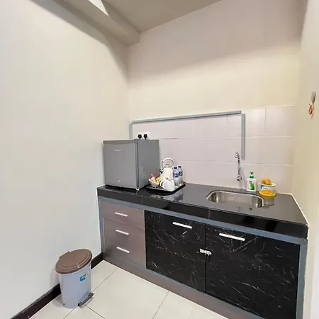 Homestay B-Lagoon Ayer Keroh Melaka By Allieyka Exterior photo
